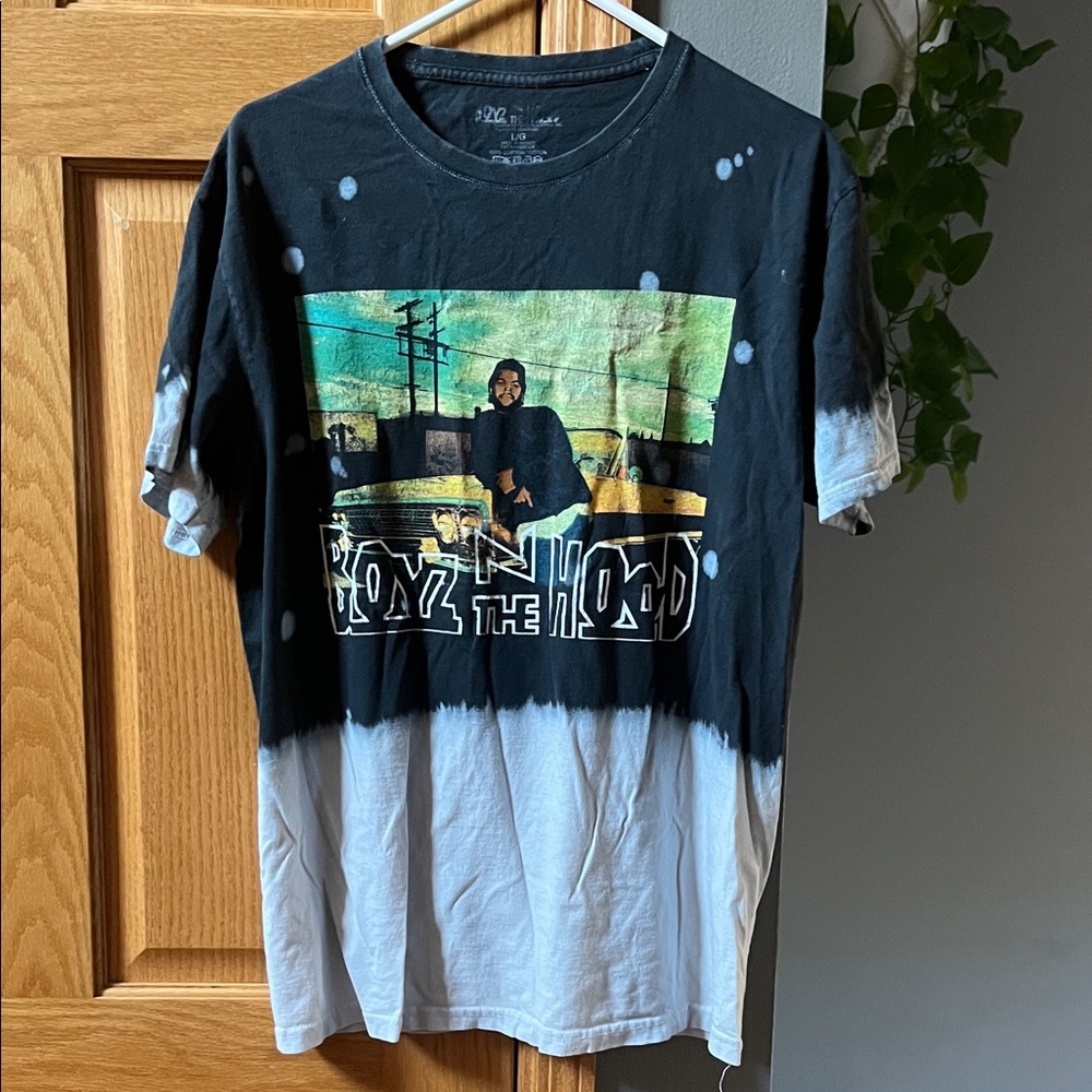 Boyz N The Hood tee vintage large